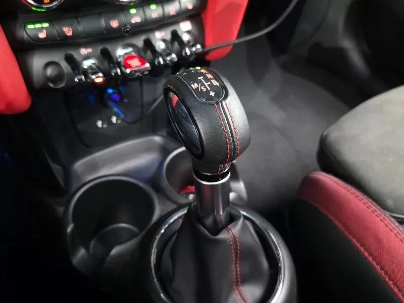 Mini Cooper Jcw 3Rd Generation, снимка 9 - Автомобили и джипове - 56311452
