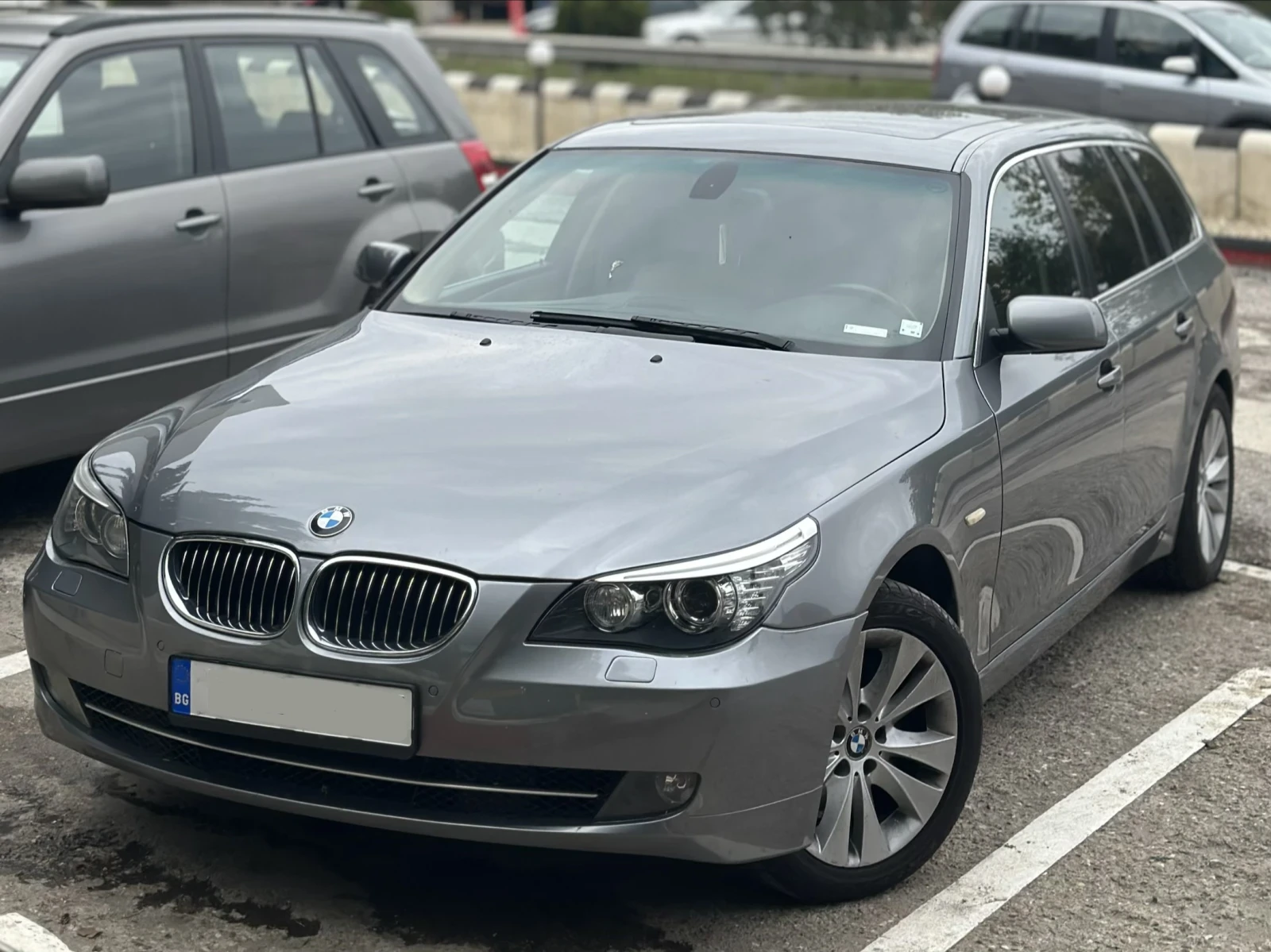 BMW 530 FACELIFT / X-DRIVE / PANORAMA / CIC NAVIGATION | Mobile.bg   1