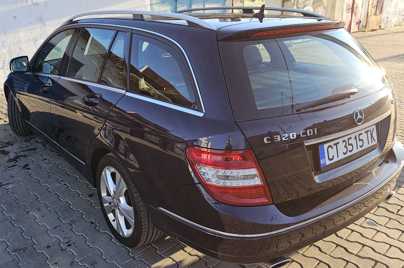 Mercedes-Benz C 320 3.0 - изображение 5
