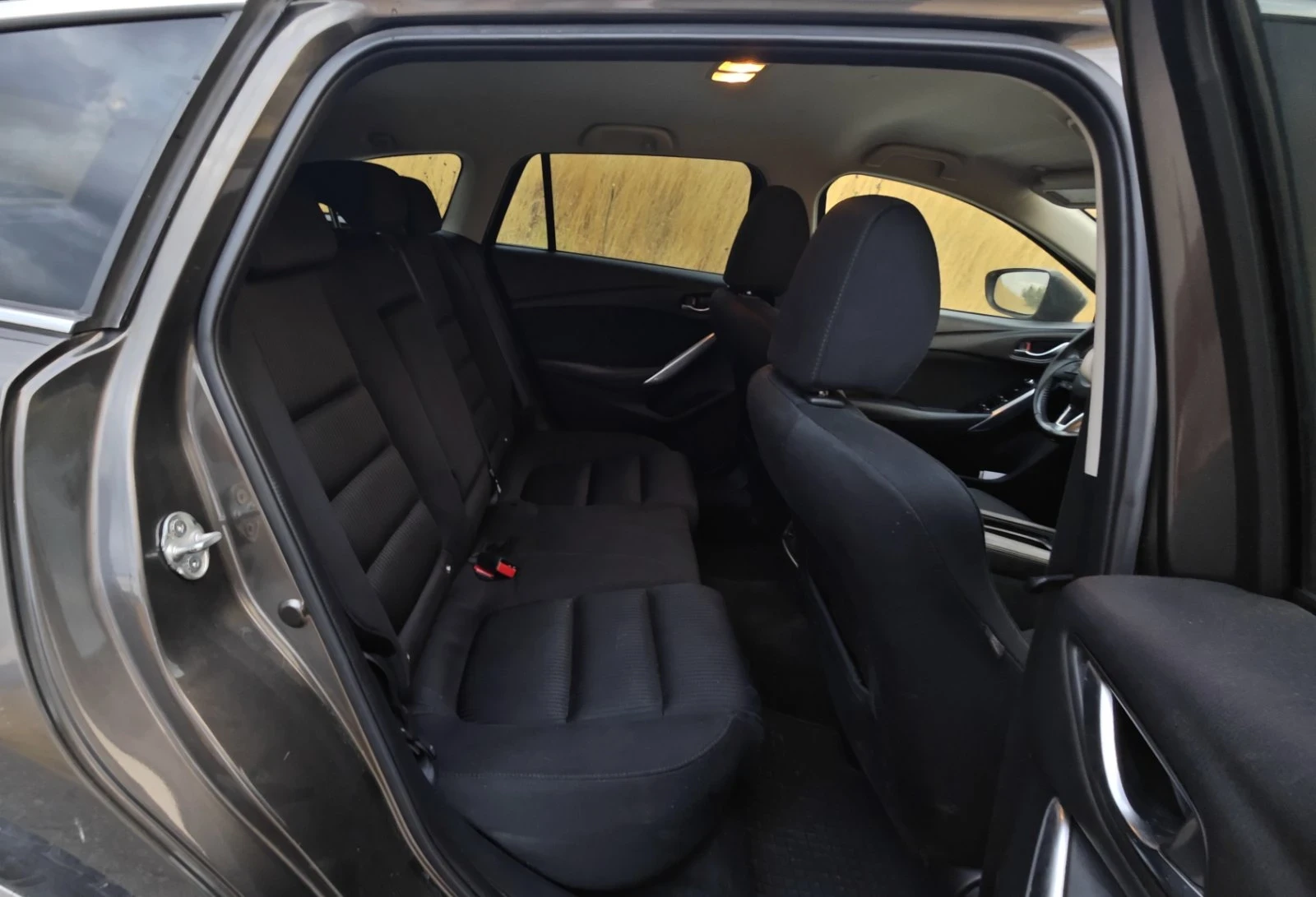 Mazda 6 2.2 d   - изображение 6