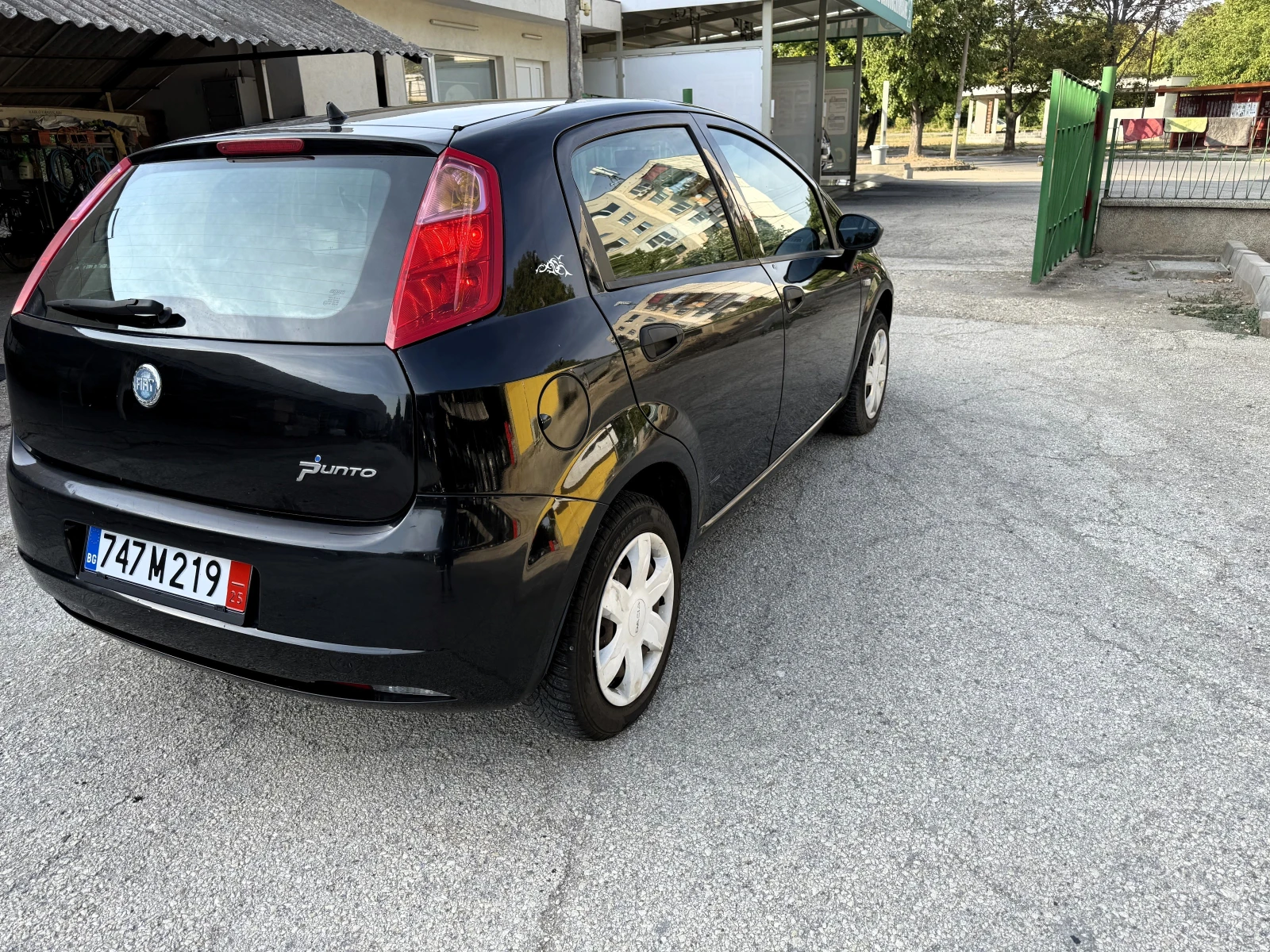 Fiat Punto 1.4i 75 к.с. - изображение 6
