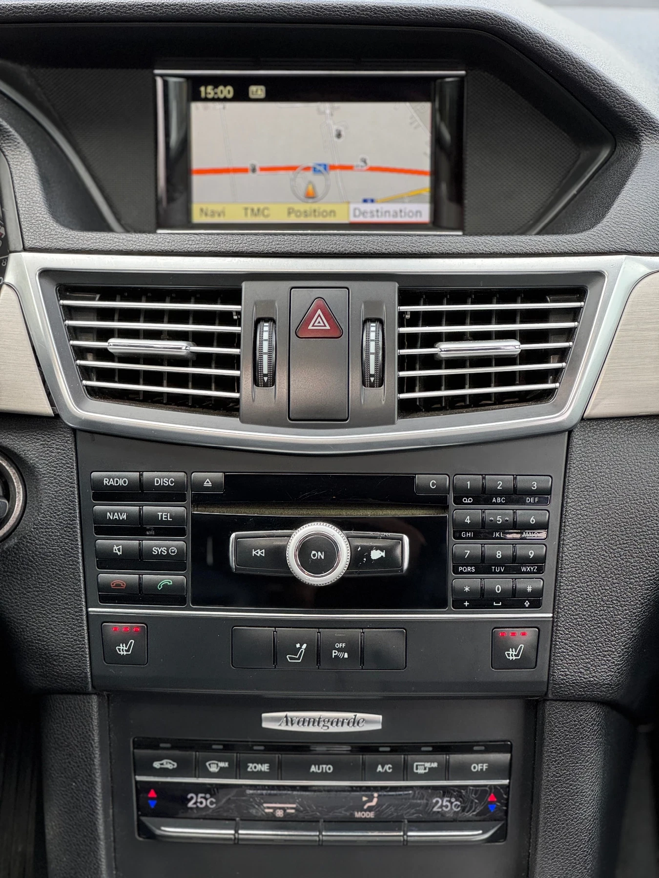 Mercedes-Benz E 300 CDI W212 V6 7G | Mobile.bg   14