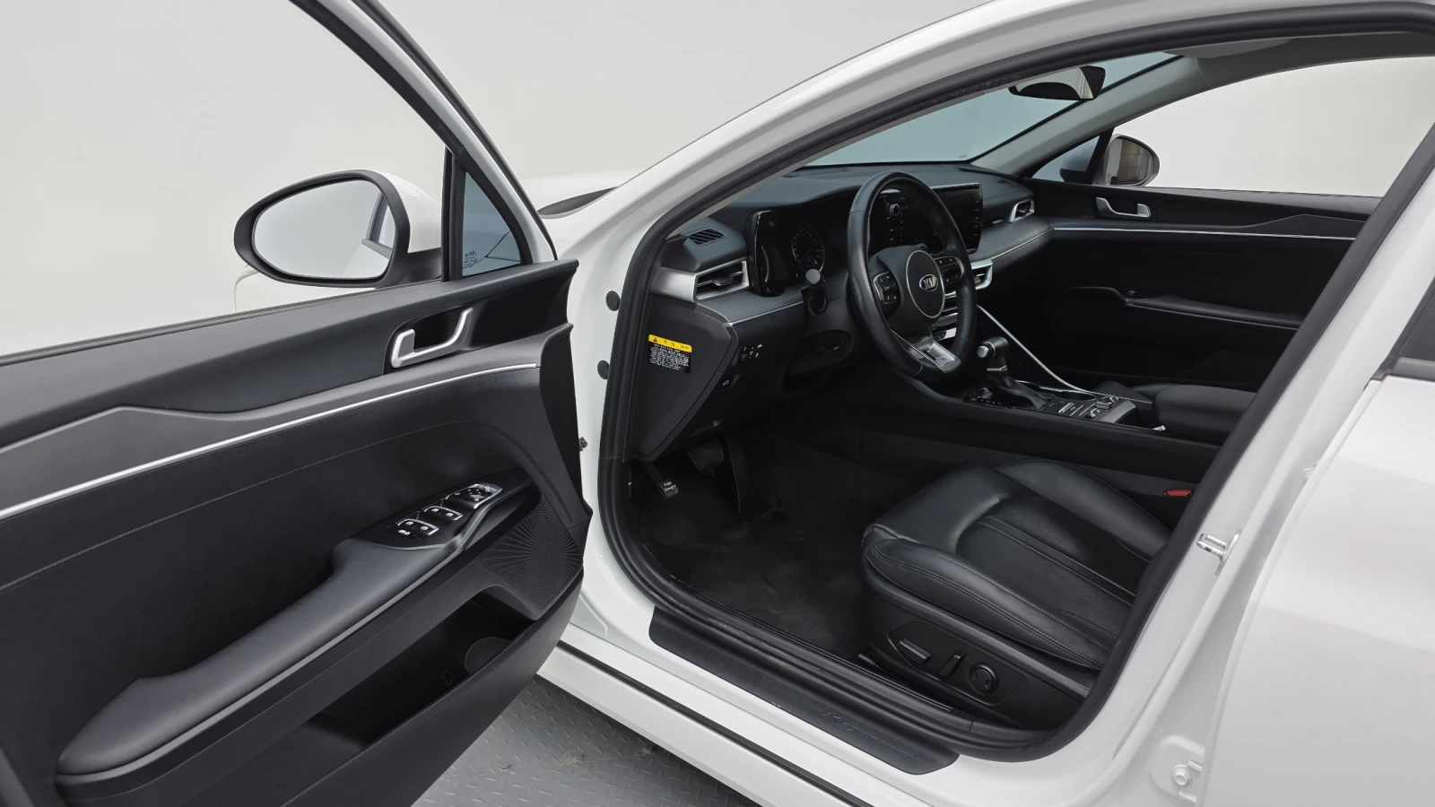 Kia K5 2.0LPI TRENDY - изображение 9