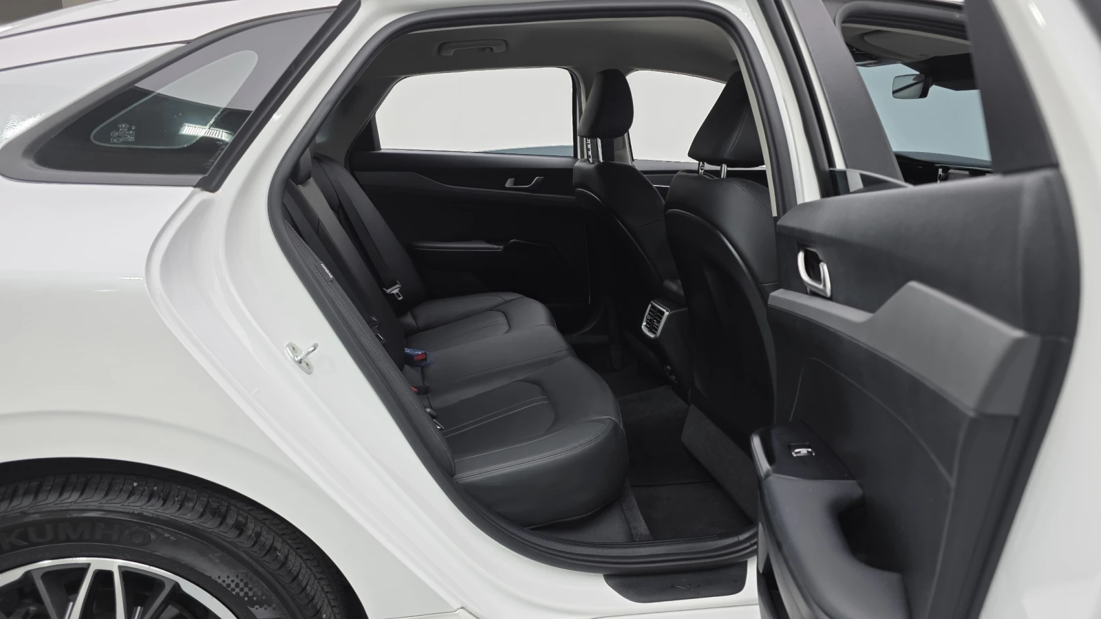 Kia K5 2.0LPI TRENDY | Mobile.bg   11