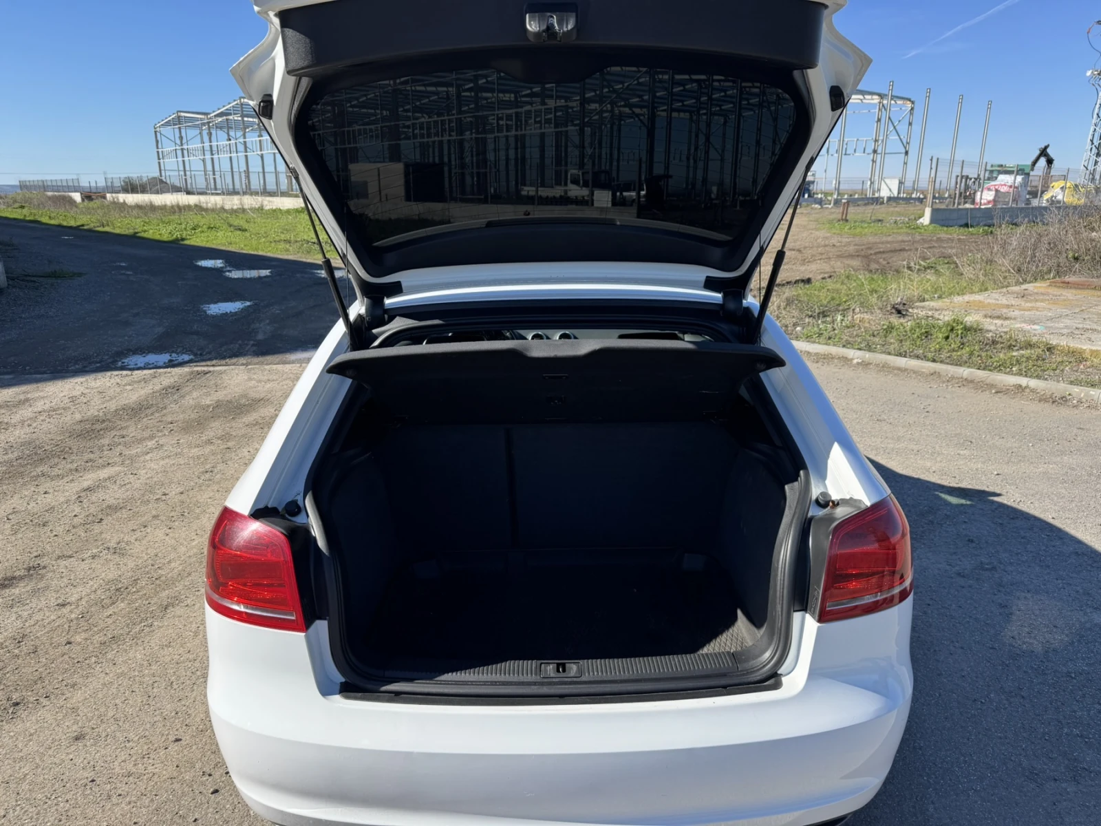 Audi A3 2.0 | Mobile.bg � ����������� 14