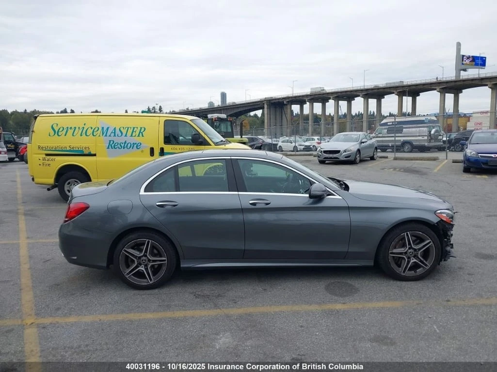 Mercedes-Benz C 300 * 4MATIC * CARFAX *    | Mobile.bg   13