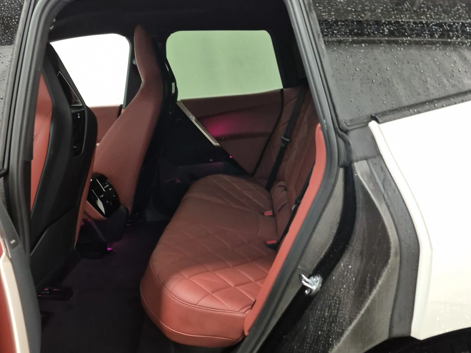 BMW iX xDrive40 | Mobile.bg � ����������� 11