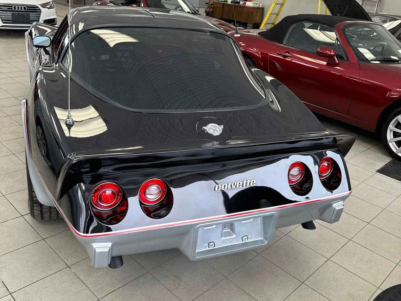 Chevrolet Corvette РЕСТАВРИРАН НАПЪЛНО ! , снимка 4 - Автомобили и джипове - 53924272