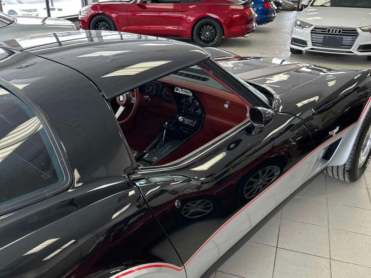 Chevrolet Corvette РЕСТАВРИРАН НАПЪЛНО ! , снимка 14 - Автомобили и джипове - 53924272