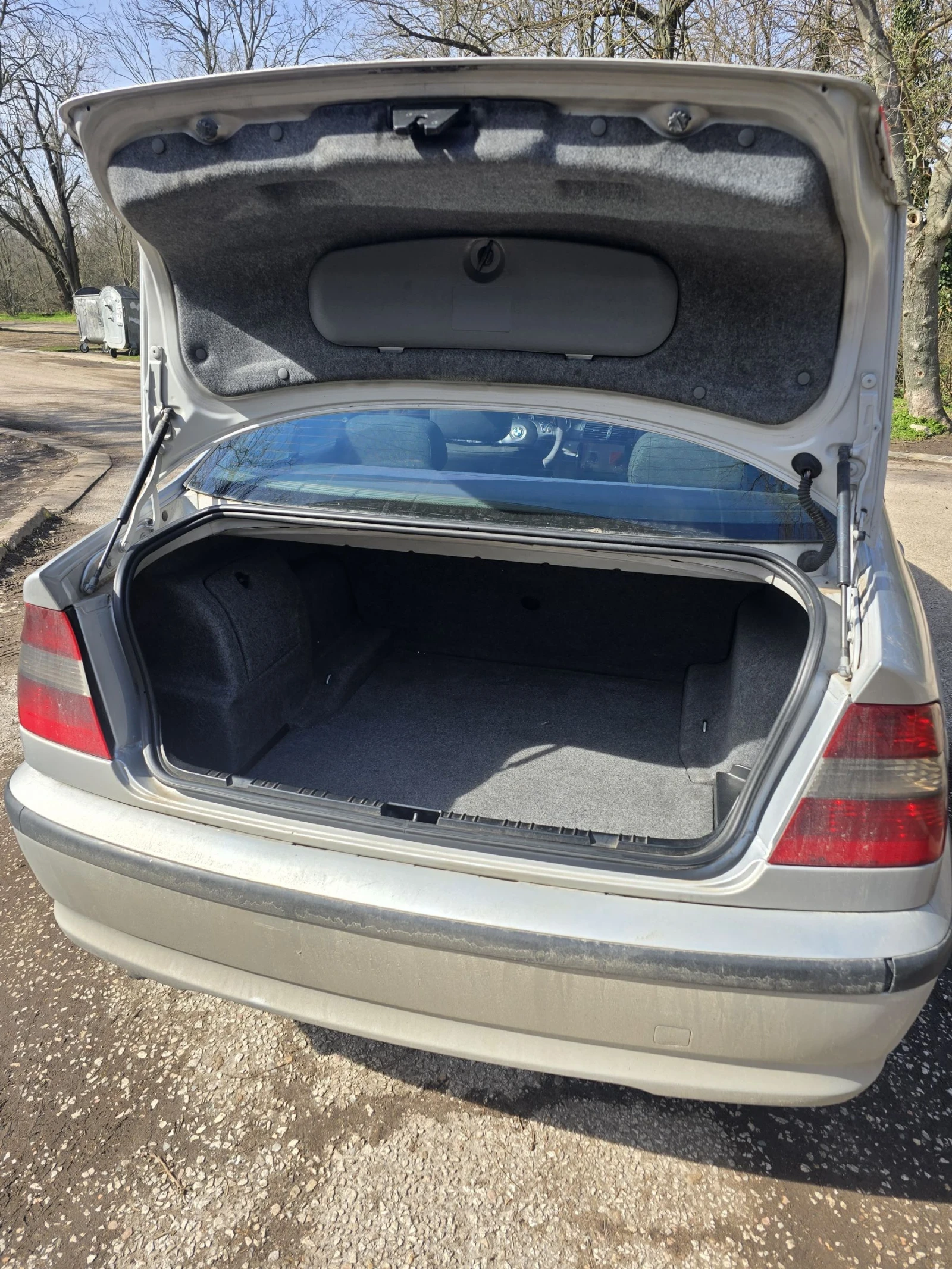 BMW 320 2.0, снимка 9 - Автомобили и джипове - 54067861