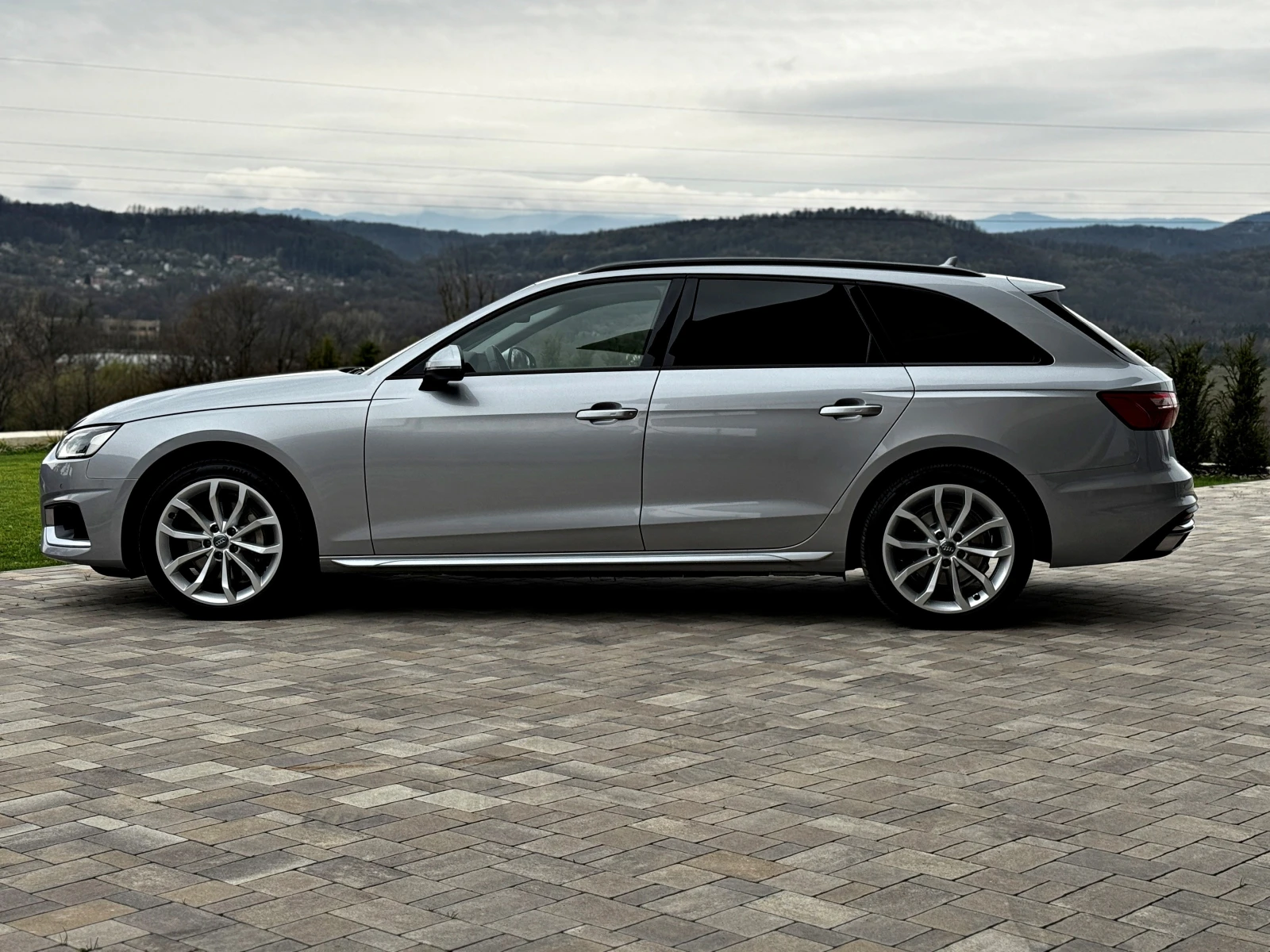 Audi A4 40TDI/2.0TD/Quattro/Camera/DIGITAL, снимка 8 - Автомобили и джипове - 54216076