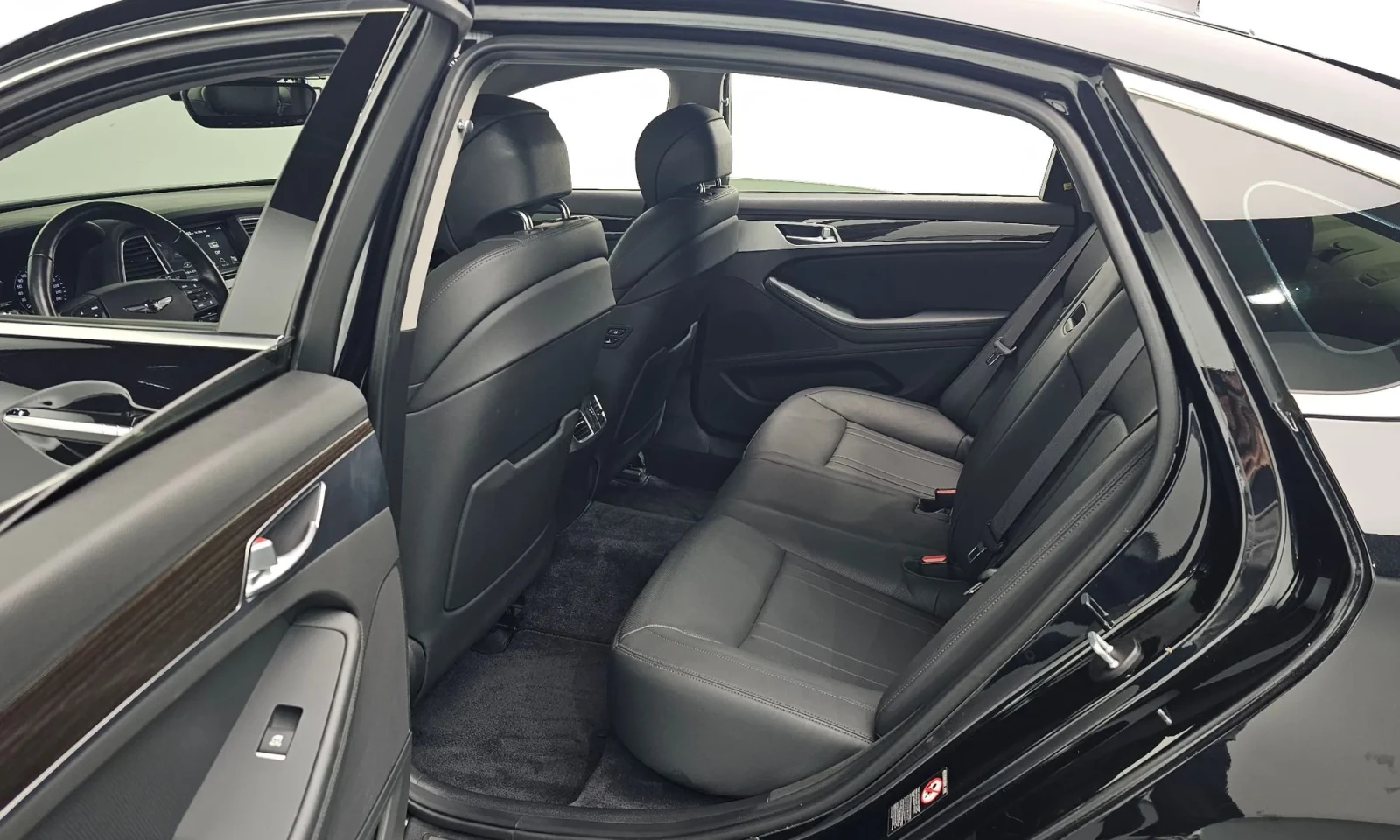 Genesis G80 360| �����| ����� �� ������ | Mobile.bg � ����������� 11