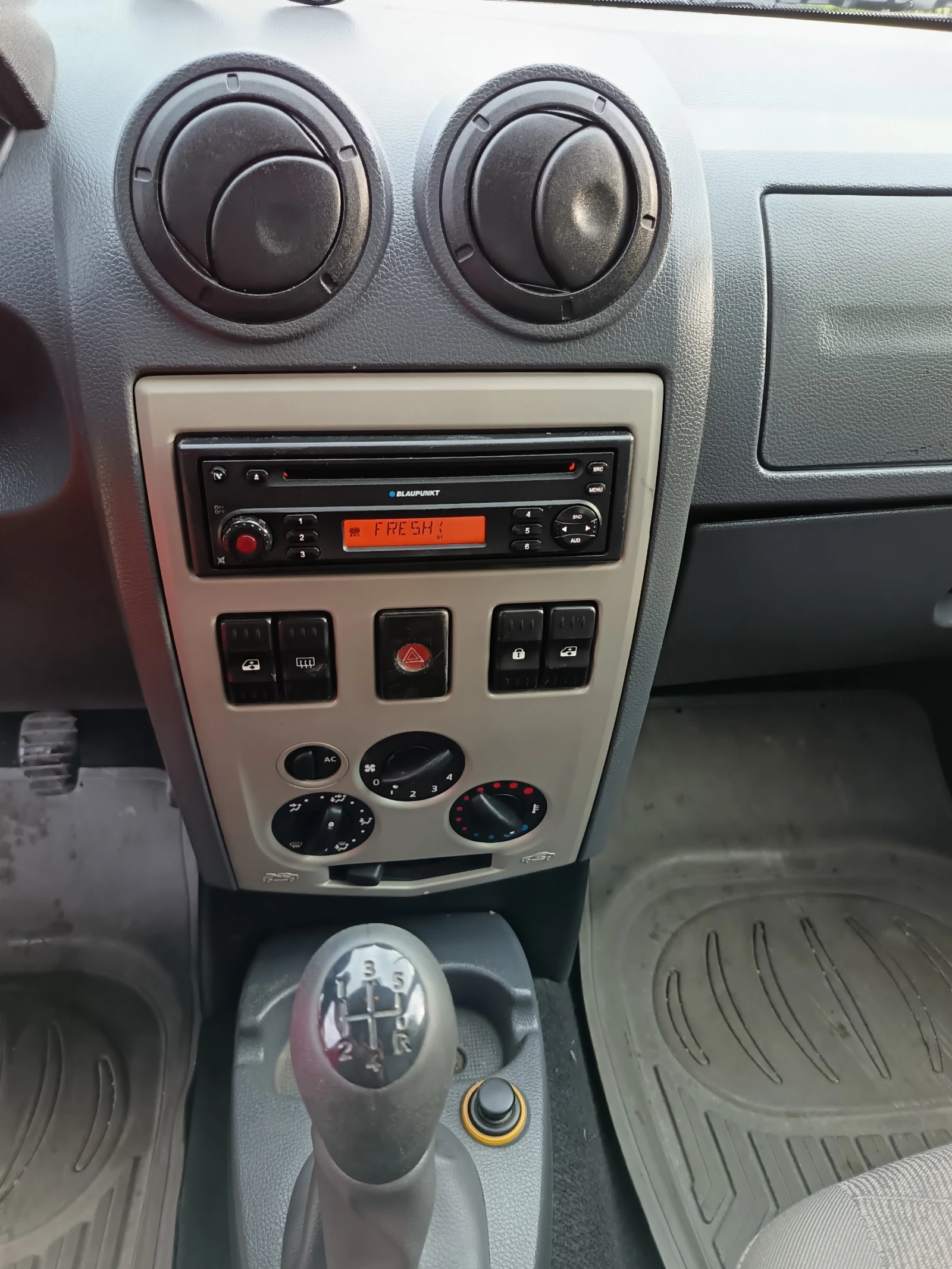 Dacia Logan 1.6MPI | Mobile.bg � ����������� 16