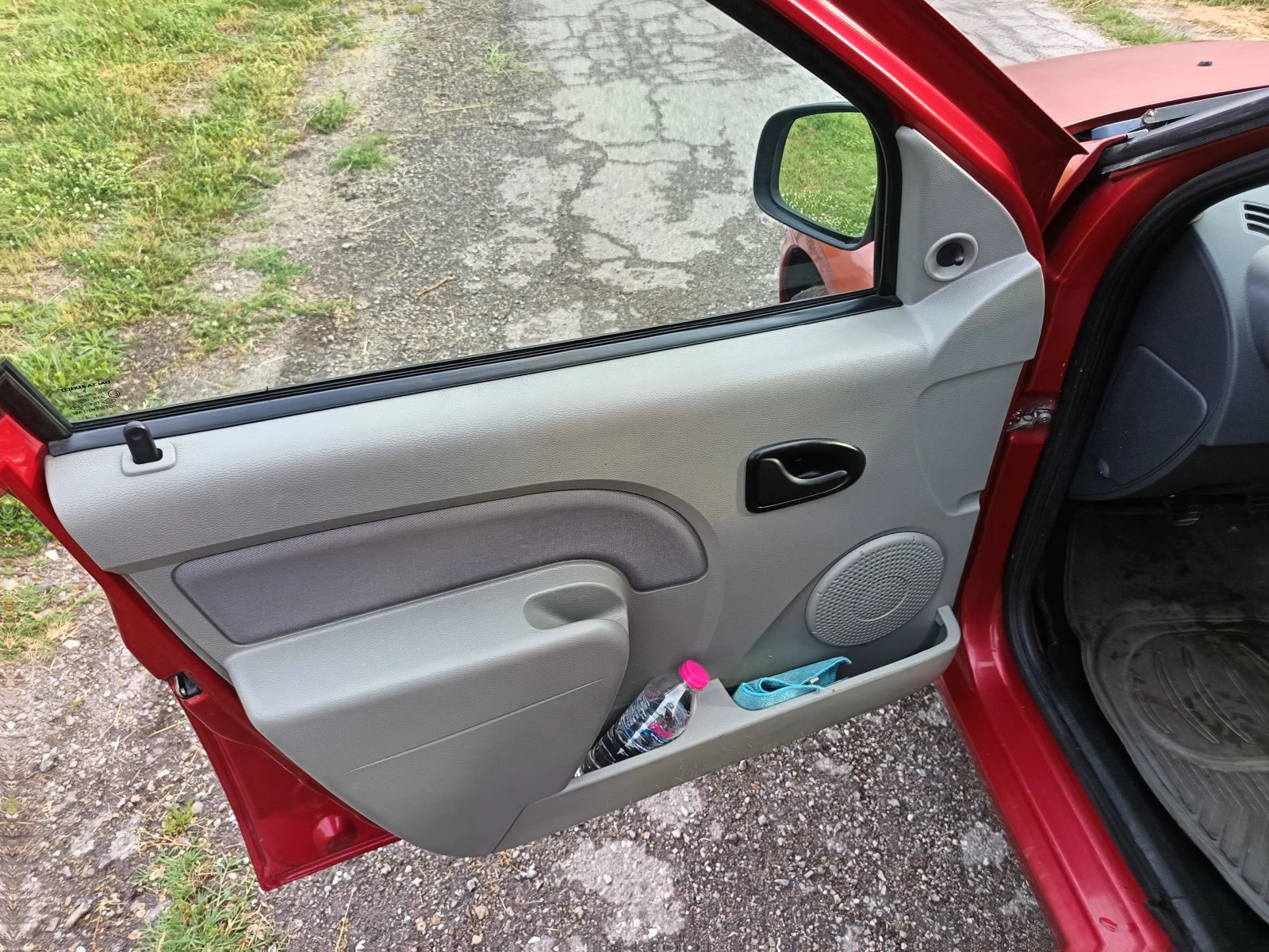 Dacia Logan 1.6MPI | Mobile.bg � ����������� 12