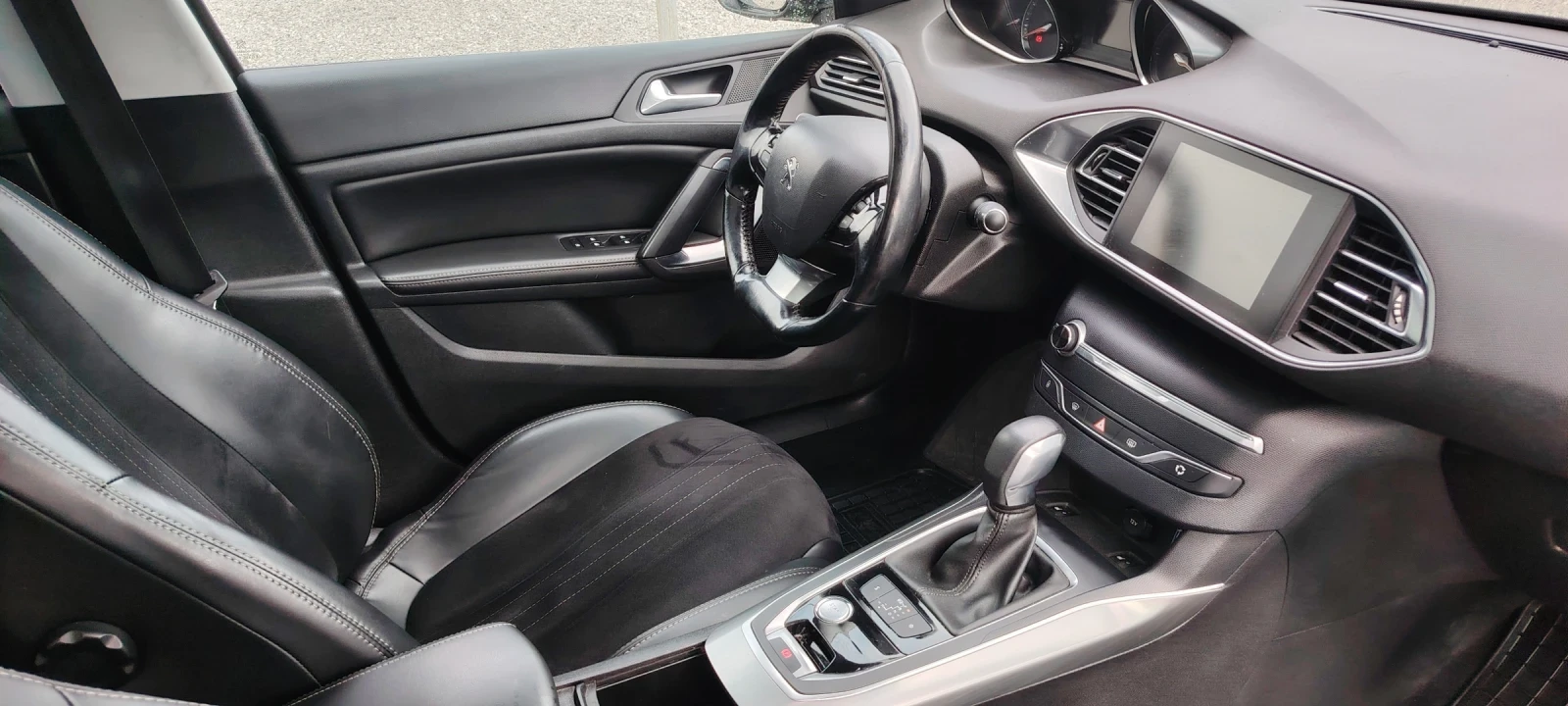 Peugeot 308 2, 0-150к.с. FELINE, снимка 8 - Автомобили и джипове - 54568429