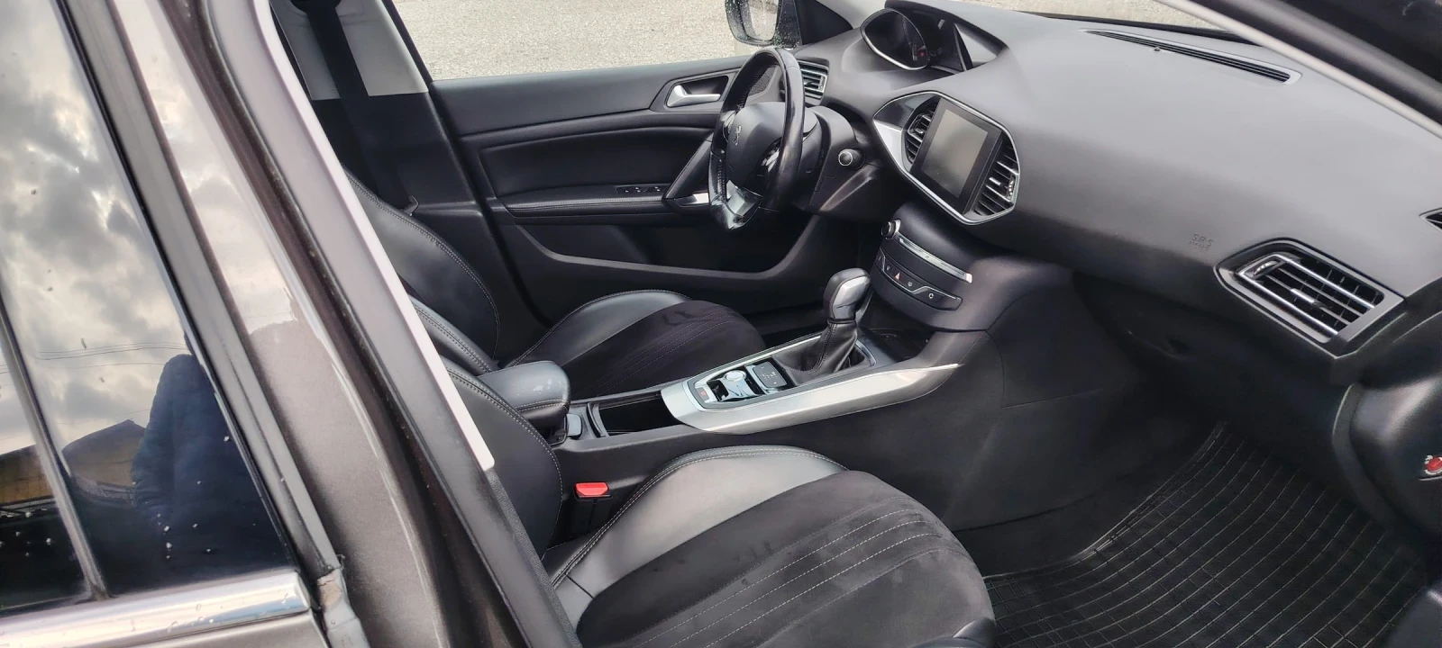 Peugeot 308 2, 0-150к.с. FELINE, снимка 7 - Автомобили и джипове - 54568429