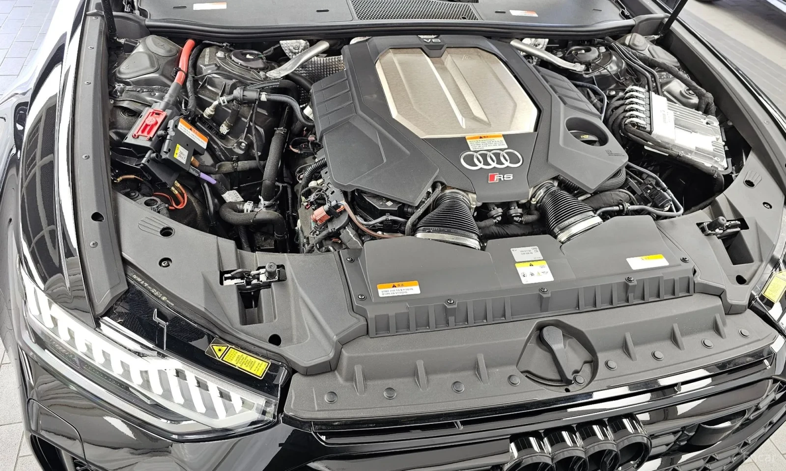 Audi Rs6 AVANT* PERFORMANCE* BEZ ANALONG* V8* TOP OFERTA* , снимка 6 - Автомобили и джипове - 55321396