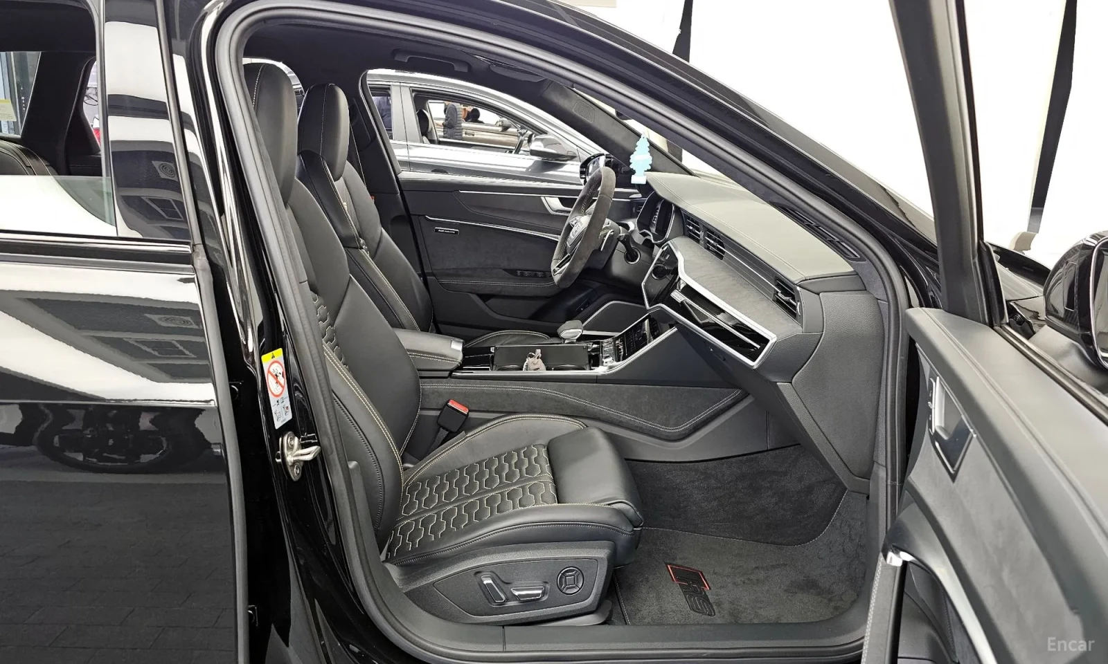 Audi Rs6 AVANT* PERFORMANCE* BEZ ANALONG* V8* TOP OFERTA* , снимка 11 - Автомобили и джипове - 55321396