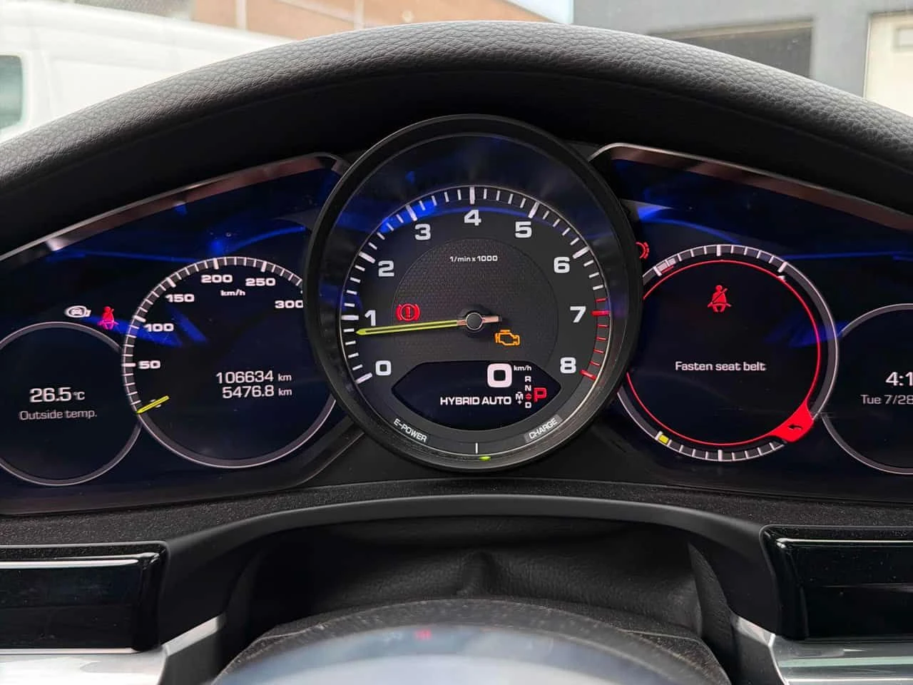 Porsche Panamera 4 HYBRID * 360 КАМЕРА* ОБДУХВАНЕ* ПАНОРАМА* , снимка 8 - Автомобили и джипове - 55458530