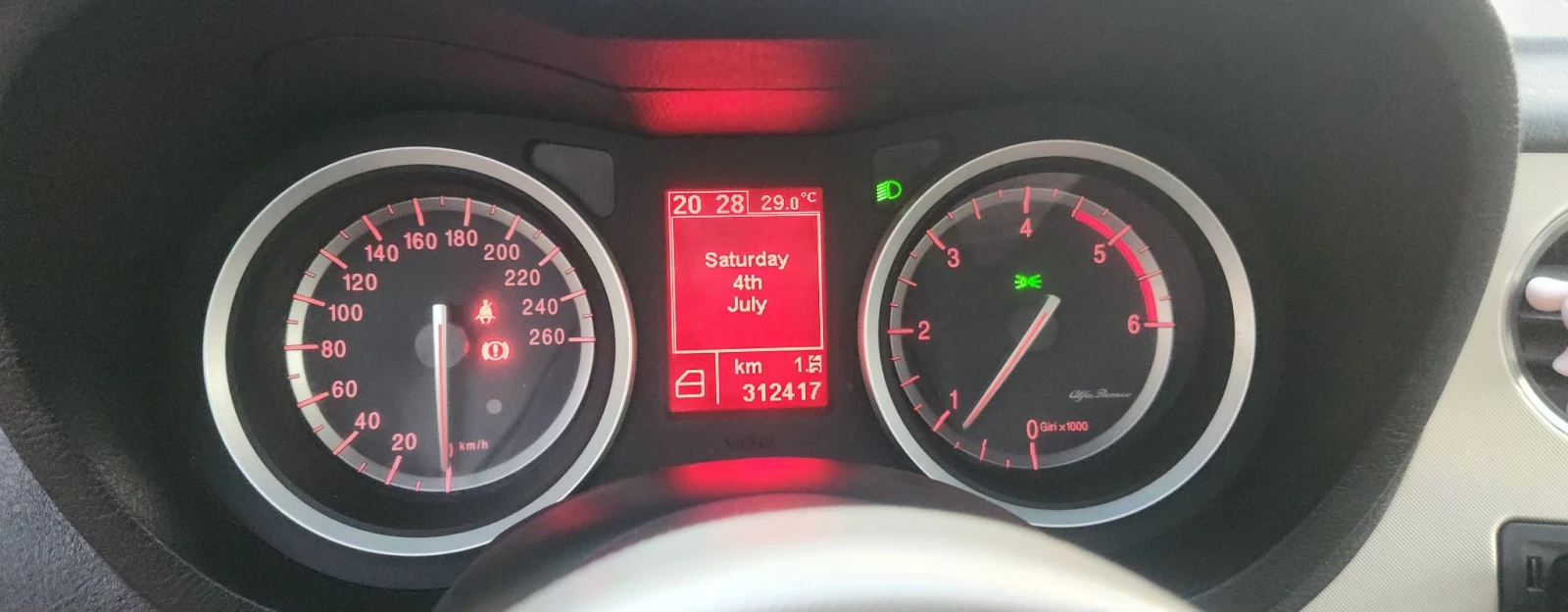 Alfa Romeo 159 sportwagon 1.9, снимка 12 - Автомобили и джипове - 55570905