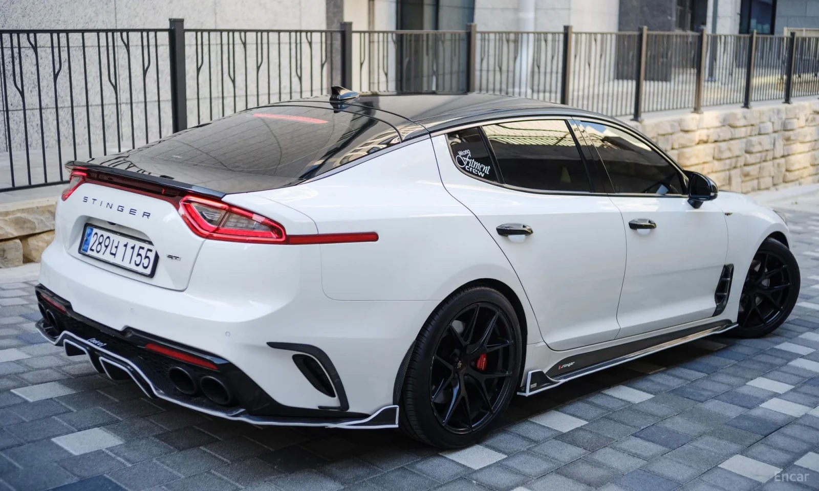 Kia Stinger 3.3 Бензин\Хед ап\360 Камери, снимка 14 - Автомобили и джипове - 55584092