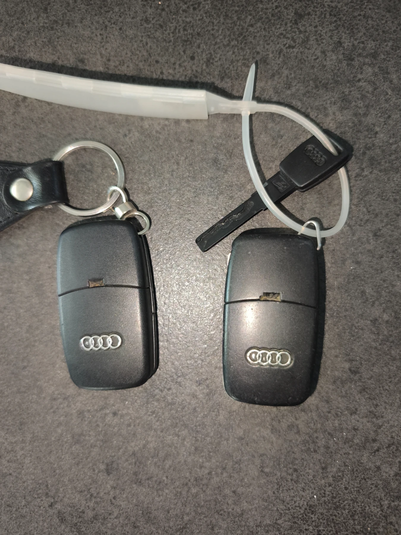 Audi A4 3.0, снимка 11 - Автомобили и джипове - 55709897