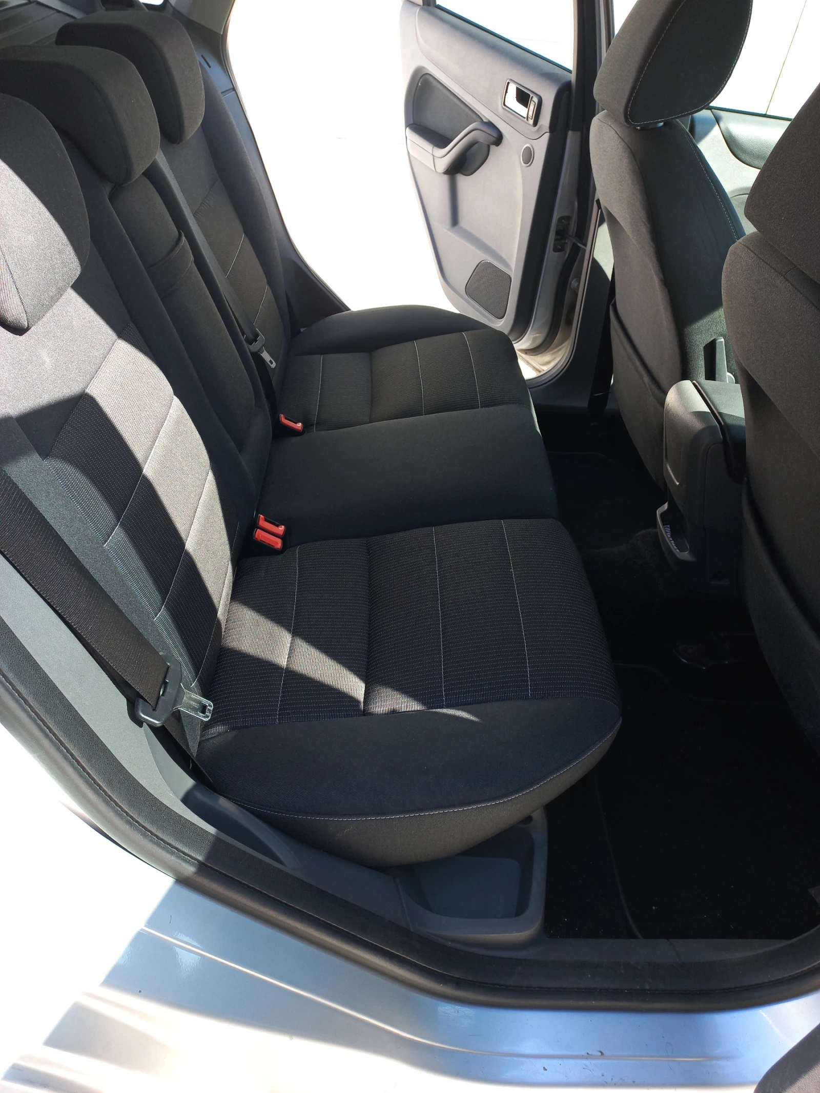 Ford Focus 1.6 TDCI | Mobile.bg � ����������� 14