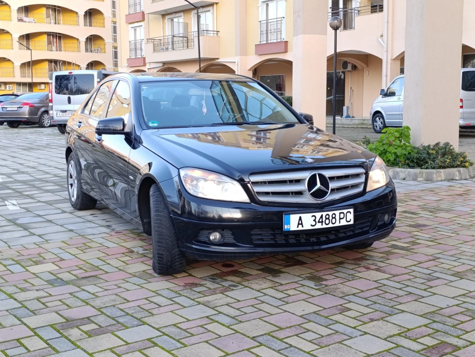Mercedes-Benz C 220