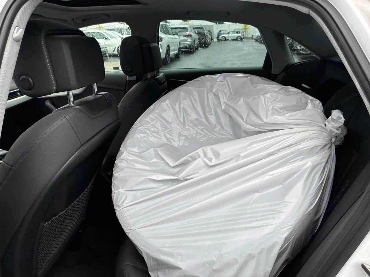 Audi A4 * Komfort * CARFAX * ��� ������������ ������ | Mobile.bg � ����������� 13