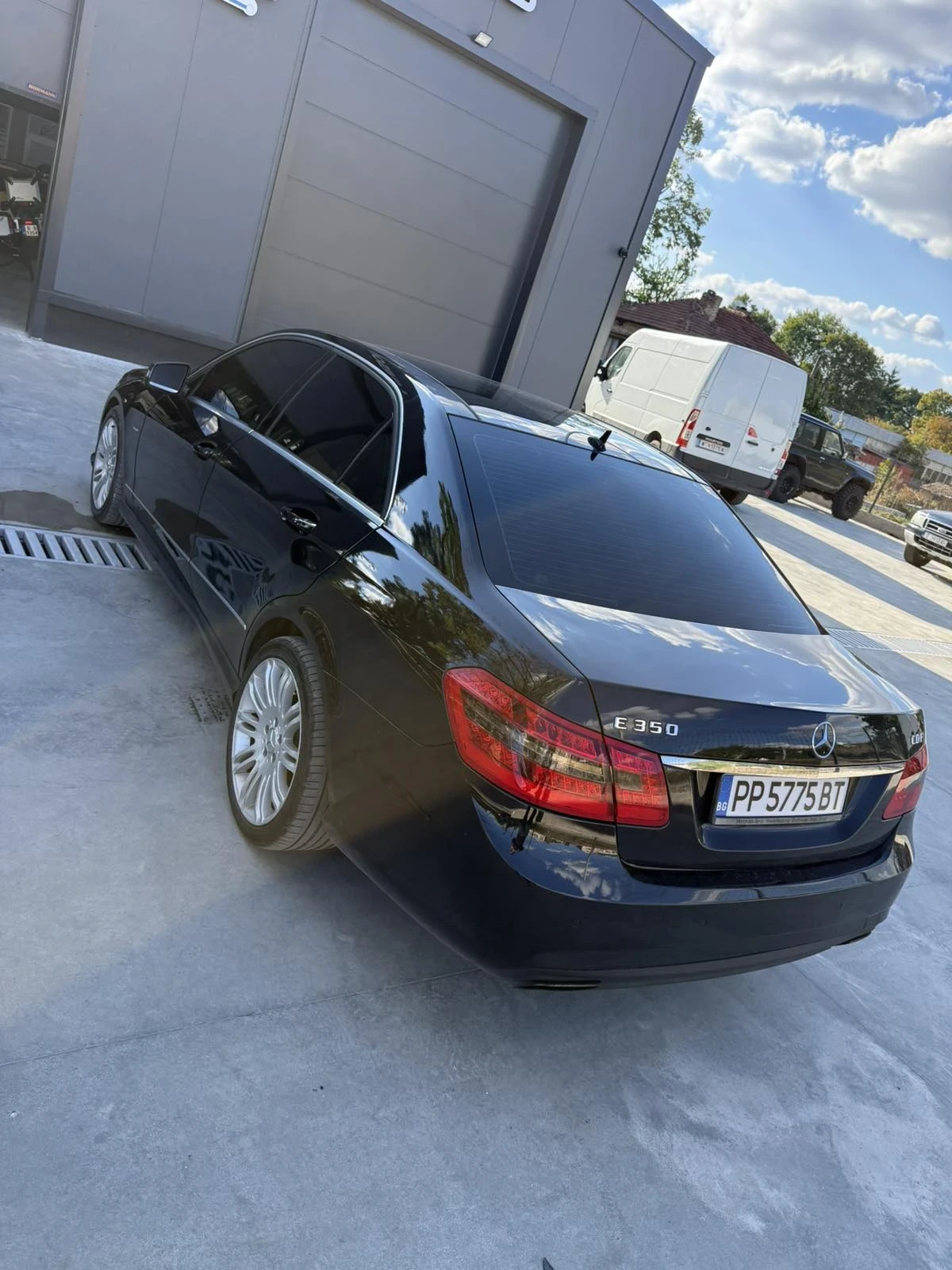 Mercedes-Benz E 350, снимка 4 - Автомобили и джипове - 56526890