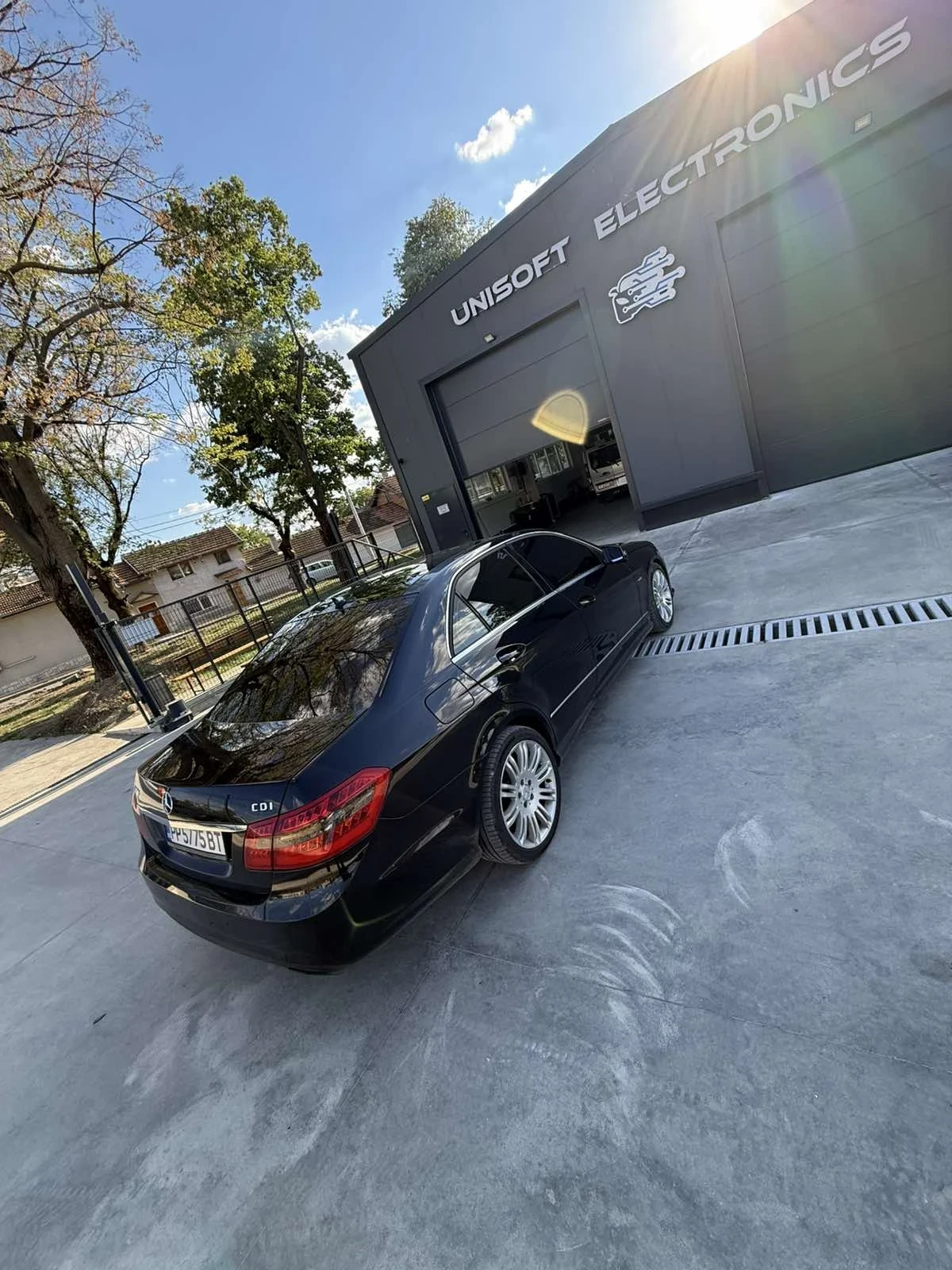 Mercedes-Benz E 350, снимка 2 - Автомобили и джипове - 56526890