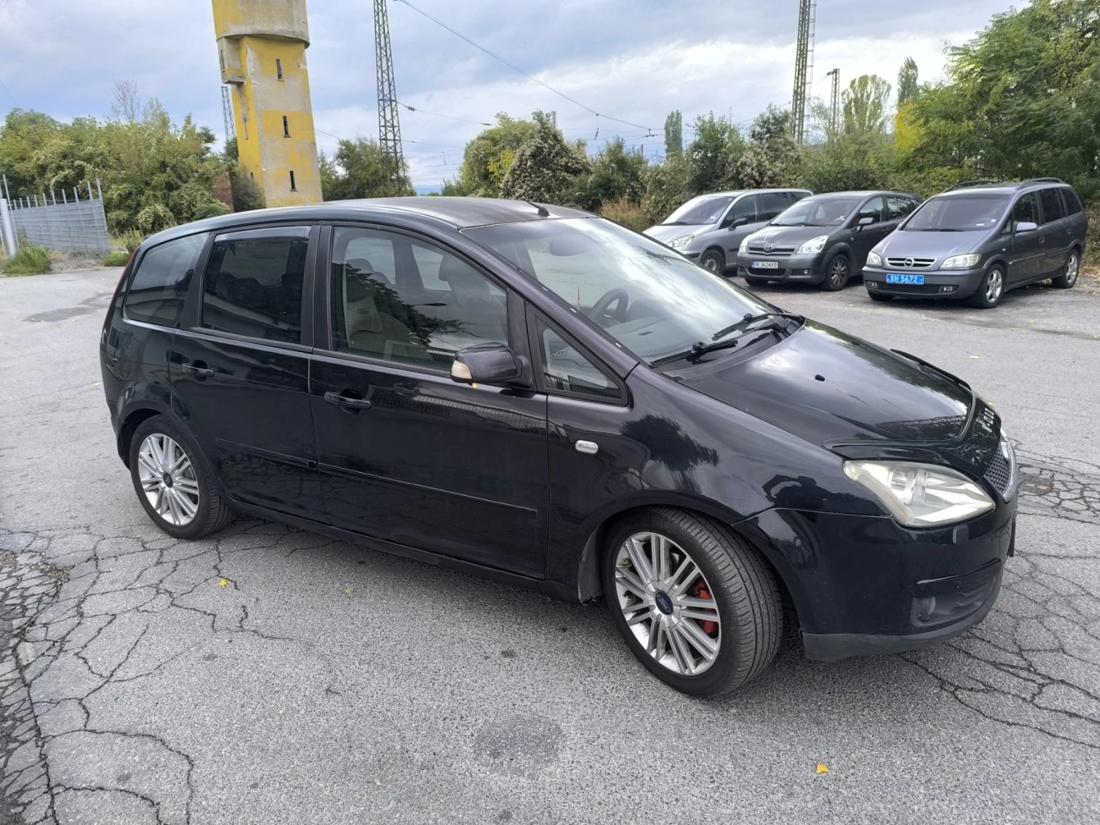 Ford C-max Ghia, снимка 2 - Автомобили и джипове - 56582123