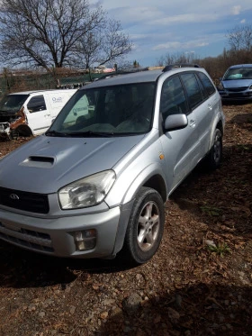 Toyota Rav4 2.0 D4D  116кс НАЧАСТИ 4WD, снимка 2