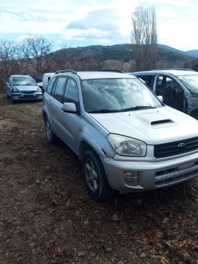 Toyota Rav4 2.0 D4D  116кс НАЧАСТИ 4WD, снимка 3