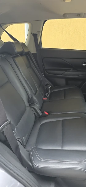 Mitsubishi Outlander 2000 куб, снимка 11