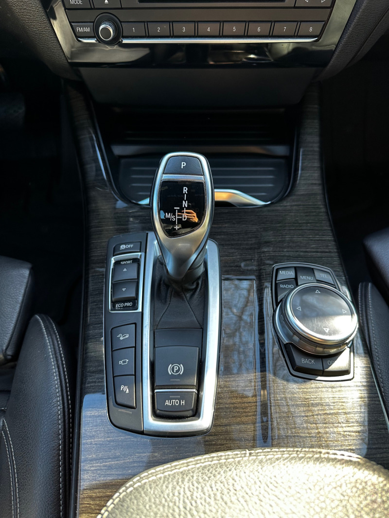 BMW X4 360#xDrive#HEAD-UP#KEYLESSGO#FULL, снимка 8 - Автомобили и джипове - 45237934