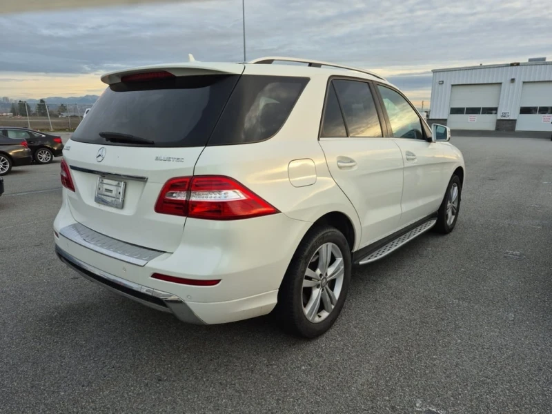 Mercedes-Benz ML 350 2013 4MATIC * БЕЗ ПЪРВОНАЧАЛНА ВНОСКА, снимка 3 - Автомобили и джипове - 52939198