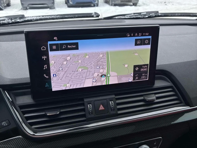 Audi SQ5 * Technik * CARFAX * БЕЗ ПЪРВОНАЧАЛНА ВНОСКА, снимка 12 - Автомобили и джипове - 53077274