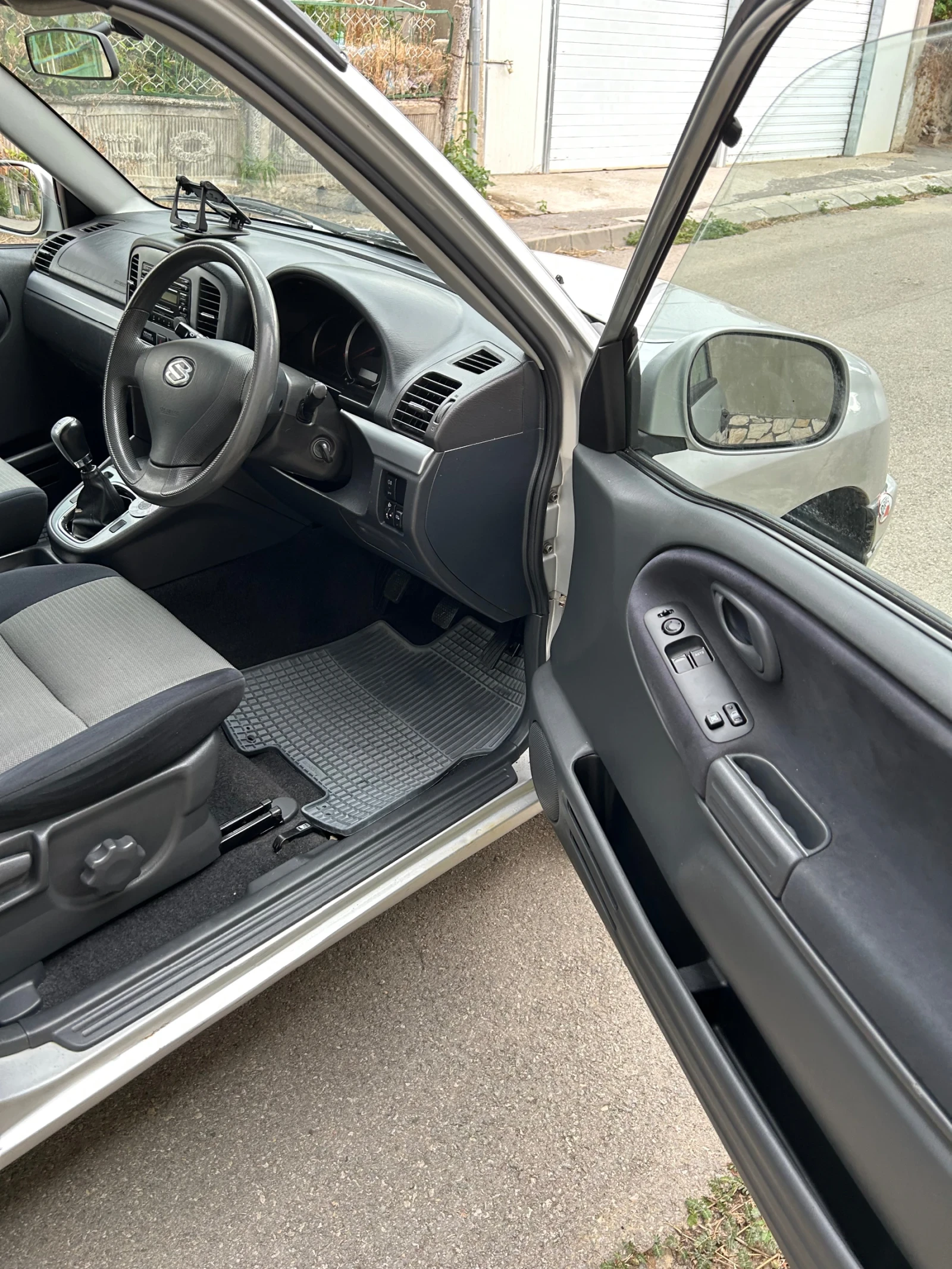 Suzuki Grand vitara 1.6i * 4x4*  - изображение 7