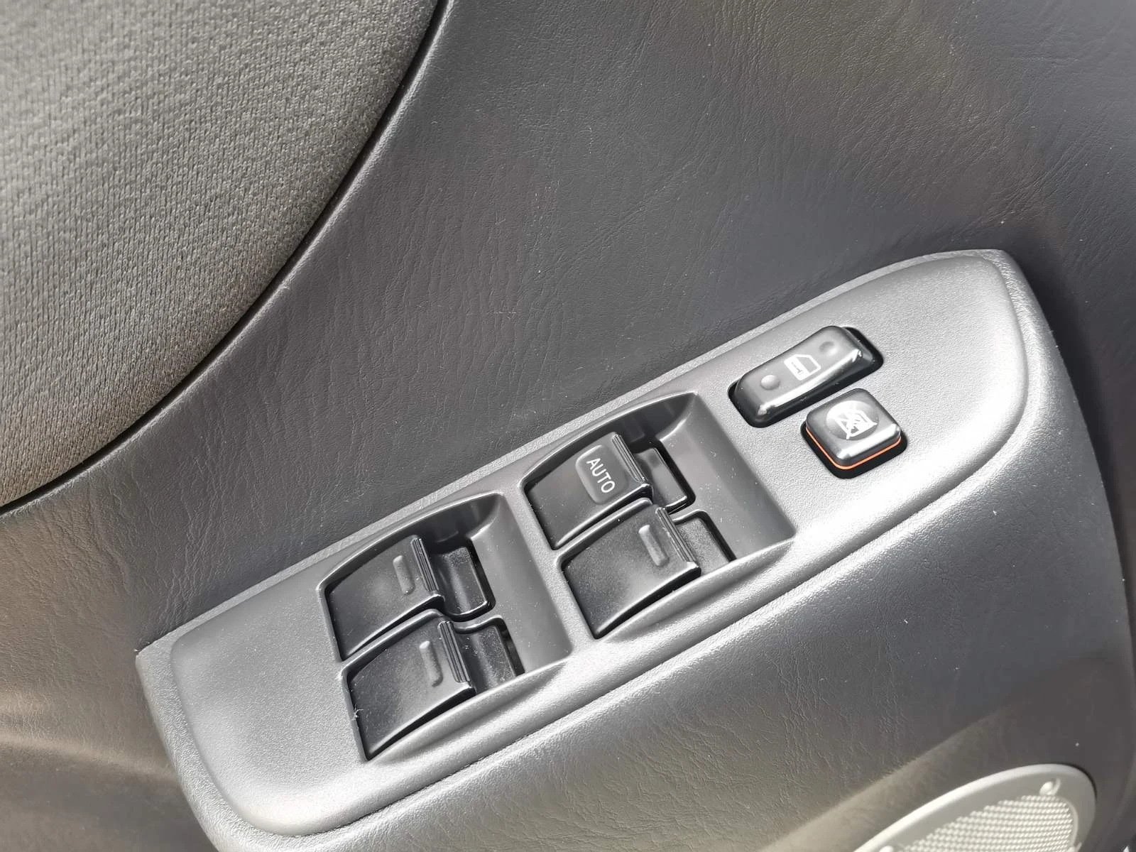 Toyota Rav4 2.0 D4D | Mobile.bg � ����������� 9