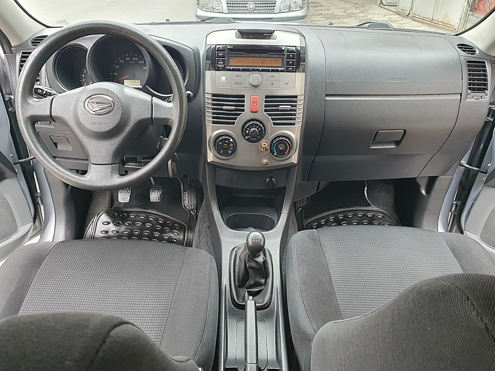 Daihatsu Terios 1.3 ������/��� 4�4 | Mobile.bg � ����������� 14