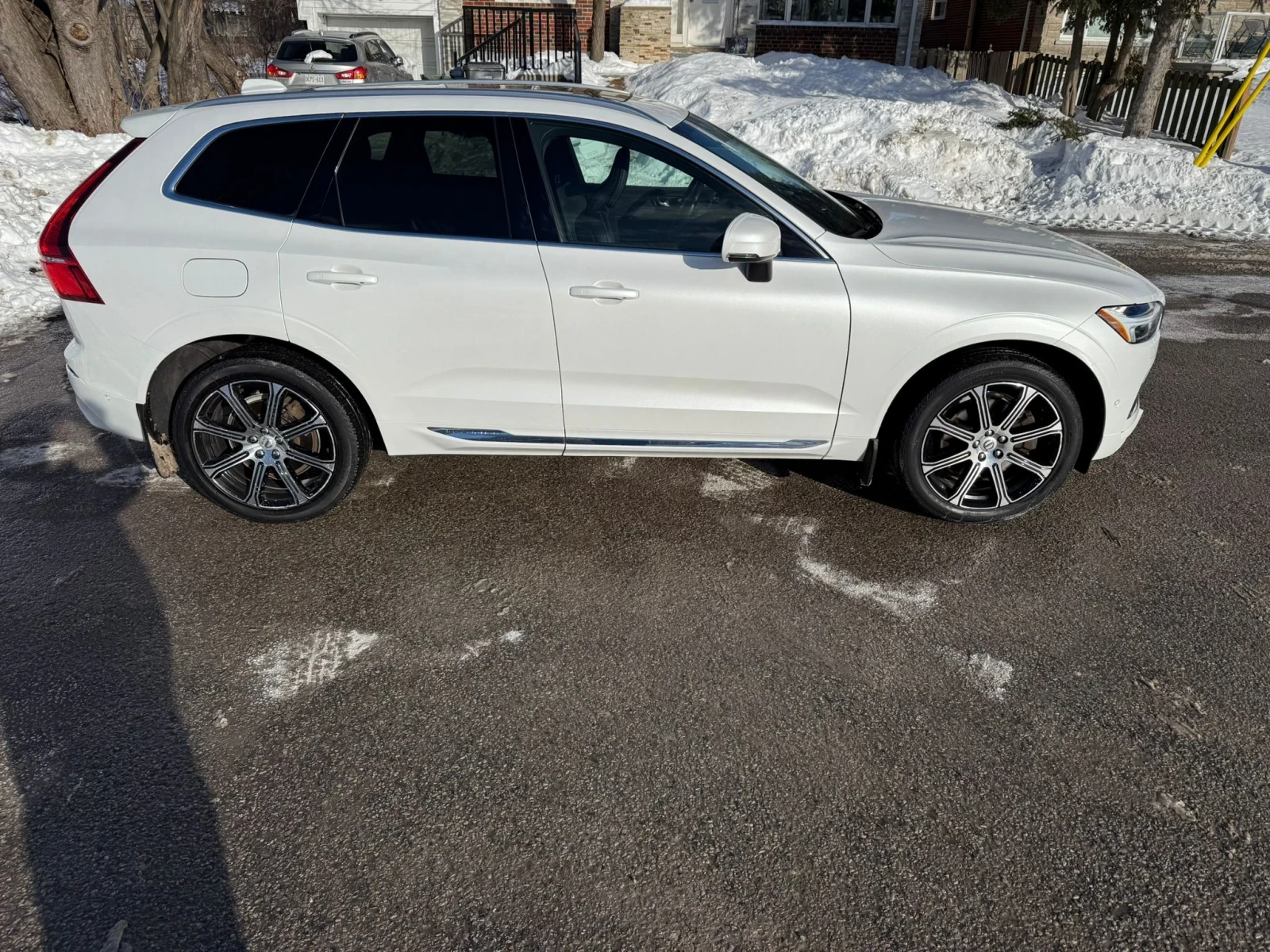 Volvo XC60 CAR FAХ * ЦЕНА ДО БЪЛГАРИЯ * АВТО КРЕДИТ, снимка 3 - Автомобили и джипове - 54067378