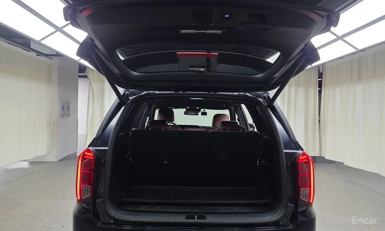 Hyundai Palisade * 4WD* PRESTIGE* ОБДУХВАНЕ* ПОДГРЕВ* КАМЕРИ* , снимка 14 - Автомобили и джипове - 54336127