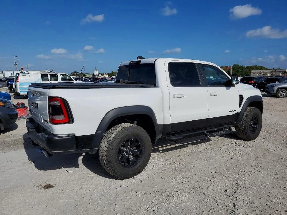 Dodge RAM 1500, снимка 3 - Автомобили и джипове - 54626502