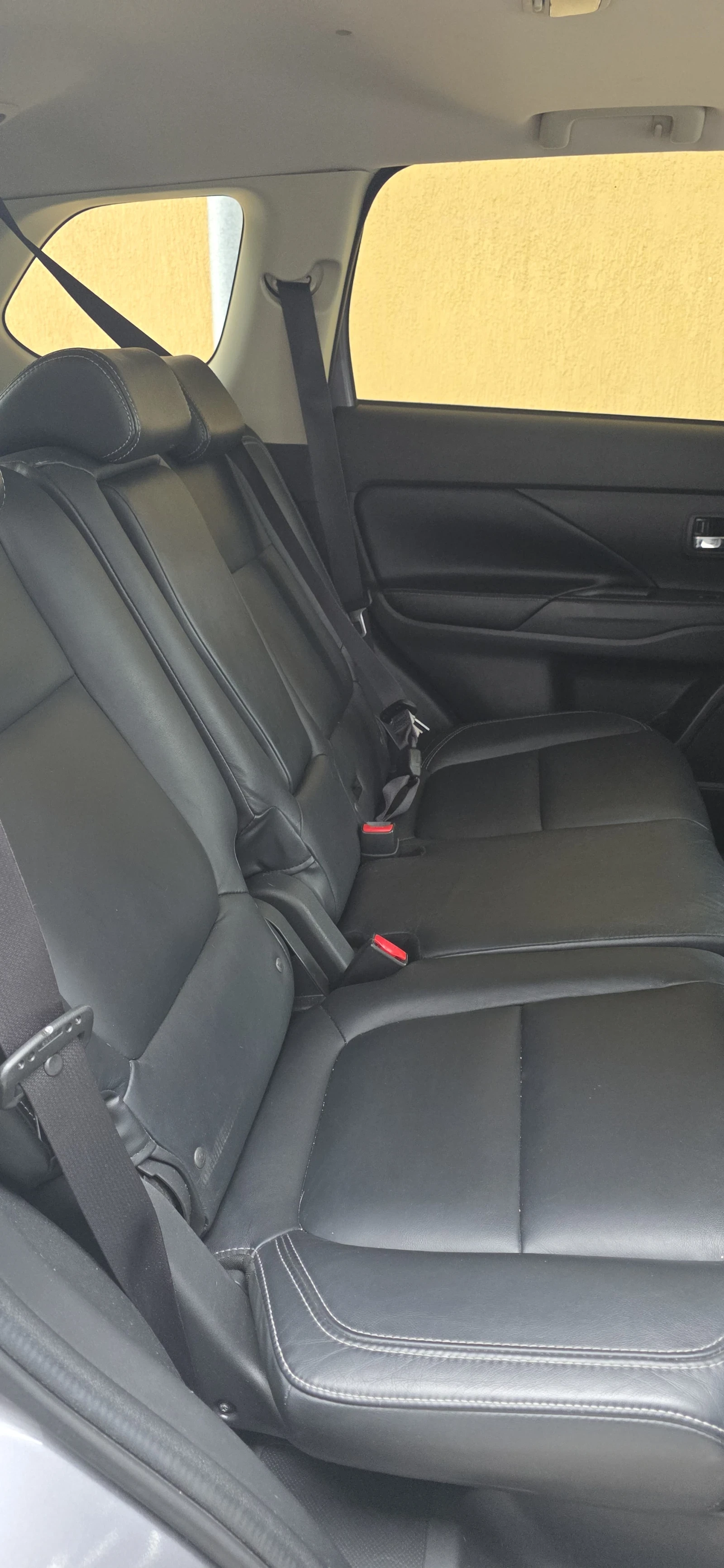 Mitsubishi Outlander 2000 куб, снимка 11 - Автомобили и джипове - 56181156