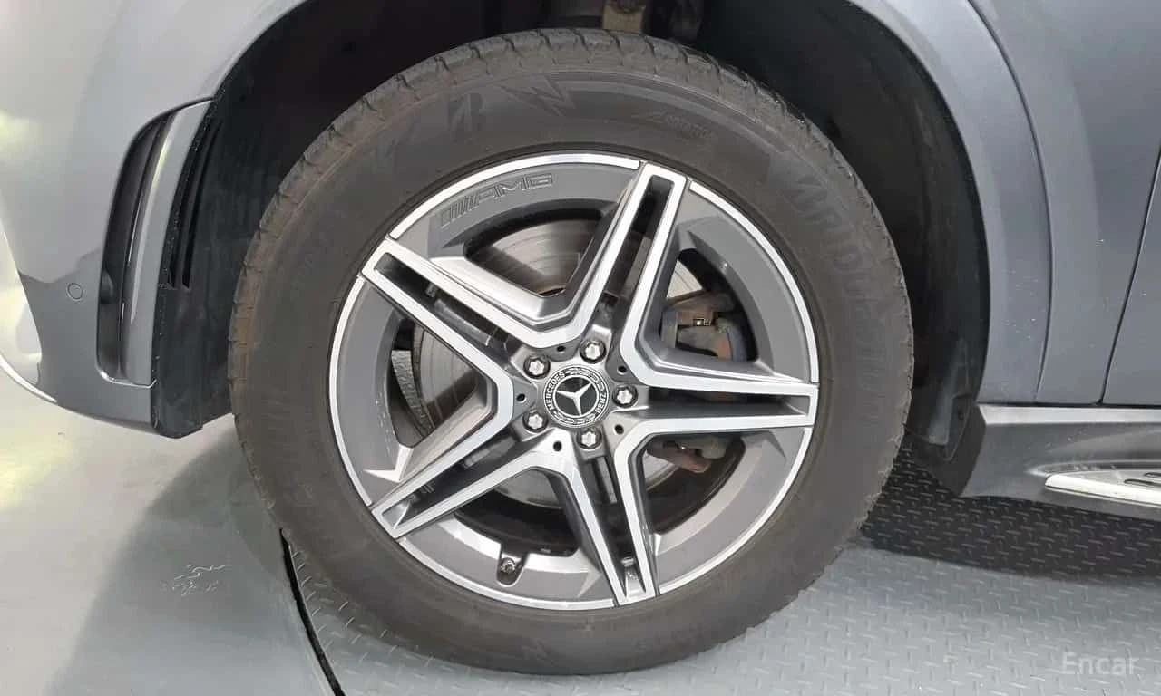 Mercedes-Benz GLE * GLE350e 4MATIC Coupe * CARFAX * ЦЕНА ДО БГ, снимка 5 - Автомобили и джипове - 55557156
