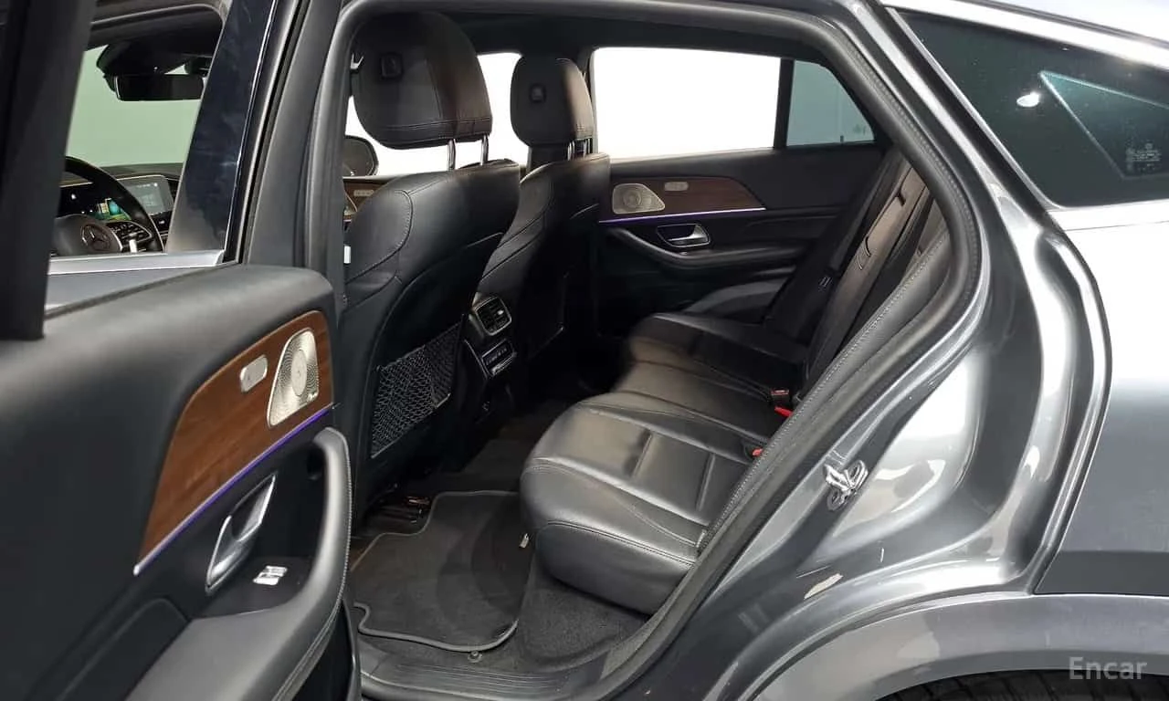 Mercedes-Benz GLE * GLE350e 4MATIC Coupe * CARFAX * ЦЕНА ДО БГ, снимка 16 - Автомобили и джипове - 55557156