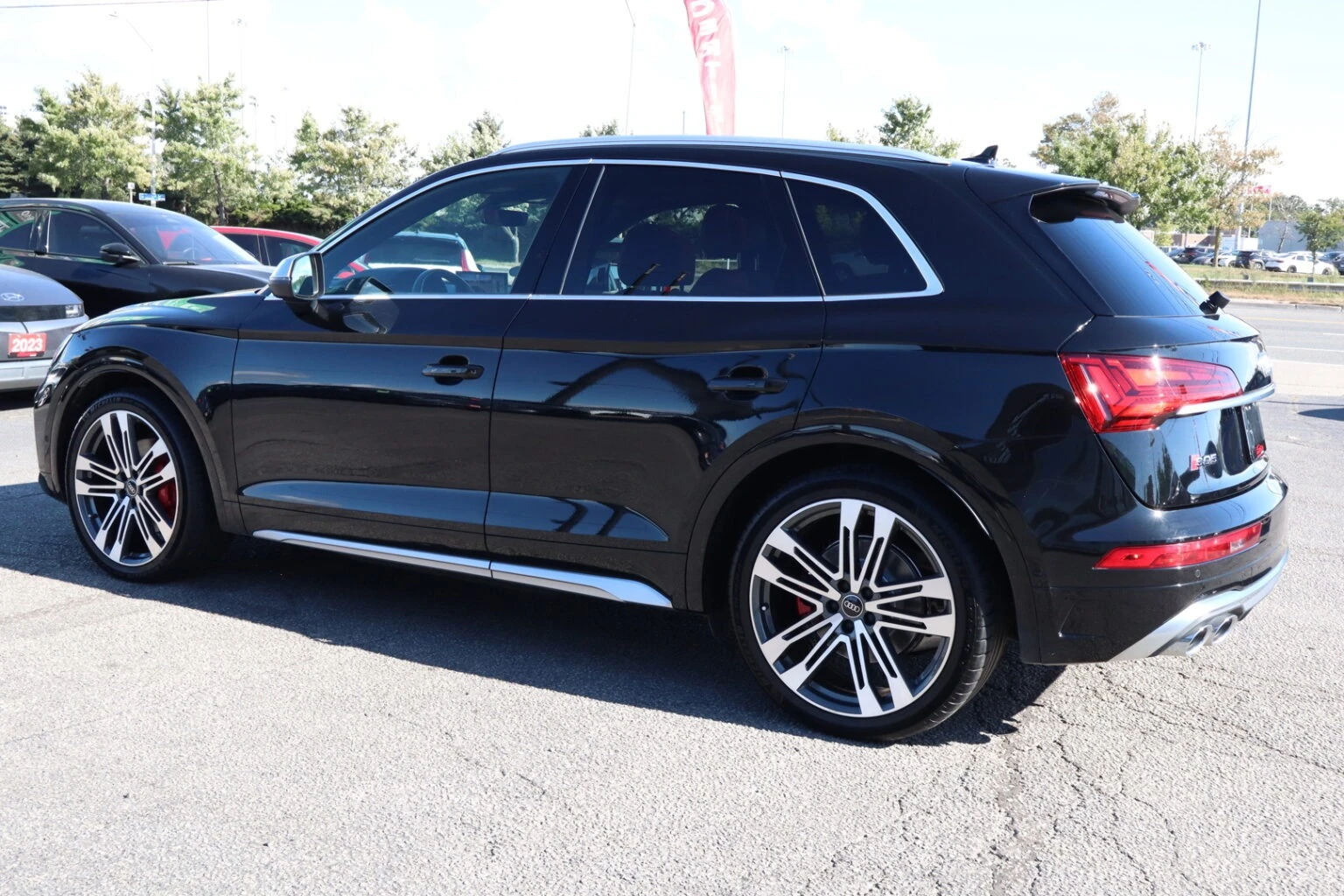 Audi SQ5 Technik S-line Quattro, снимка 3 - Автомобили и джипове - 56358345