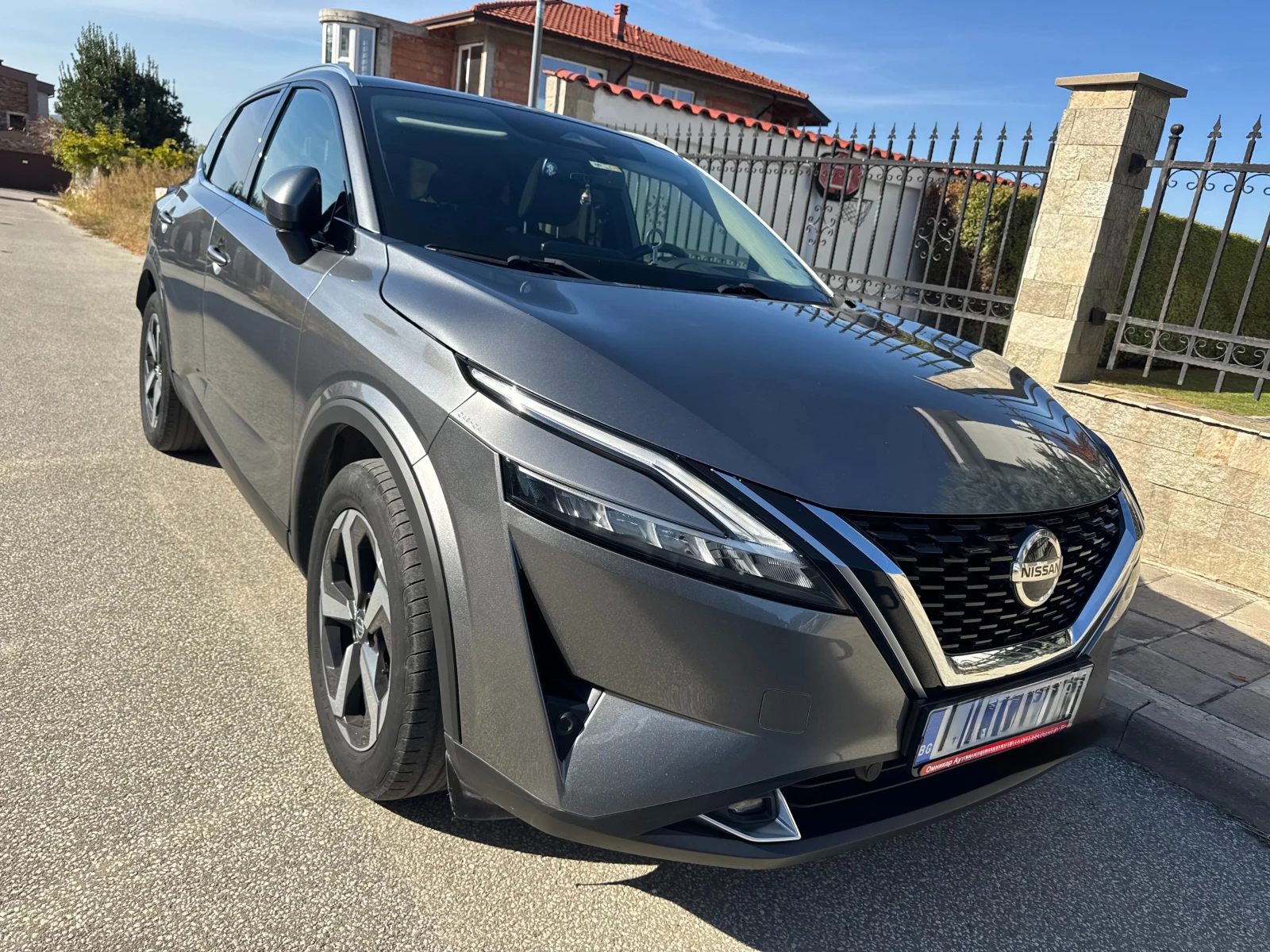 Nissan Qashqai  N-Connecta, снимка 2 - Автомобили и джипове - 56734174