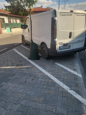 Обява за продажба на Opel Vivaro 1.9 ~3 999 лв. - изображение 1